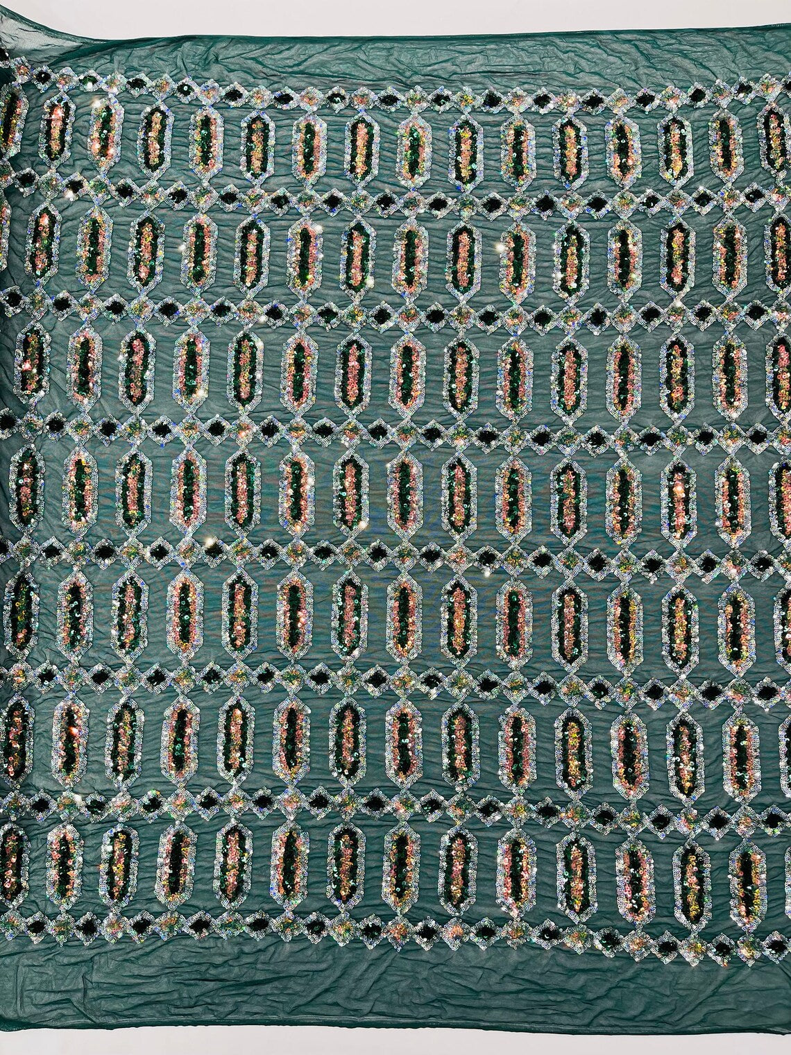 Shiny 5mm Sequin On A 2 Way Stretch Velvet (1 Yard, Hunter Green)