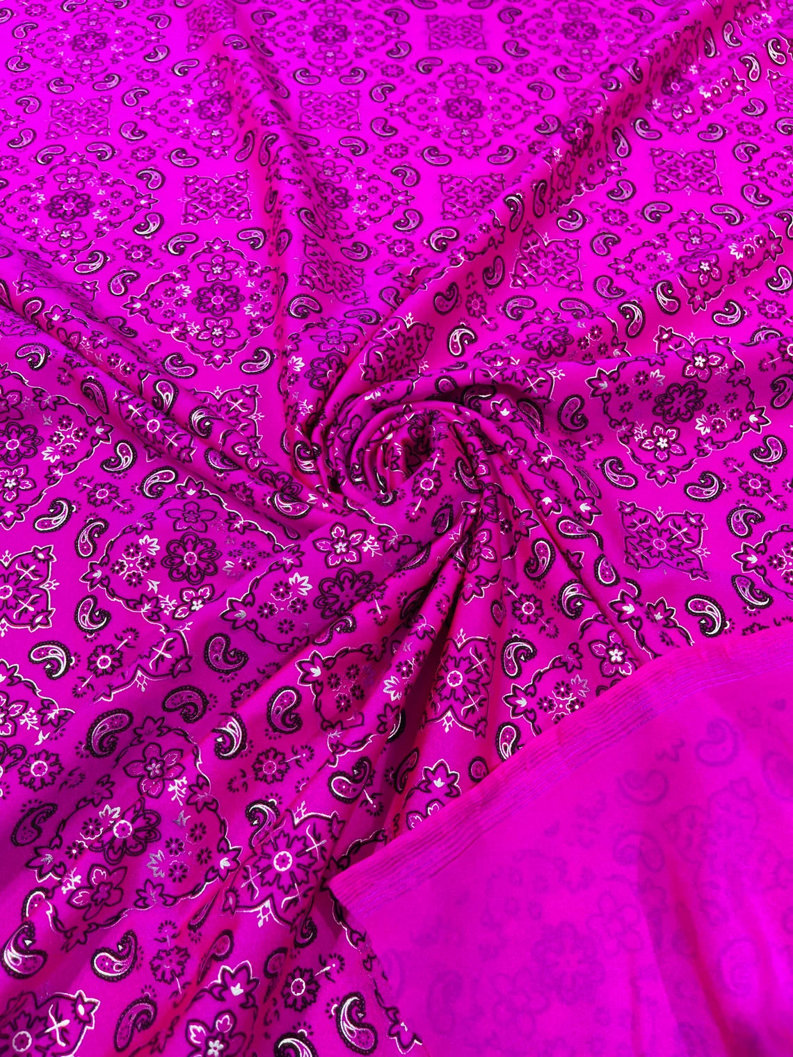 Bandana Spandex Print Fabrics Neon Pink Bandana Design Stretch Spa
