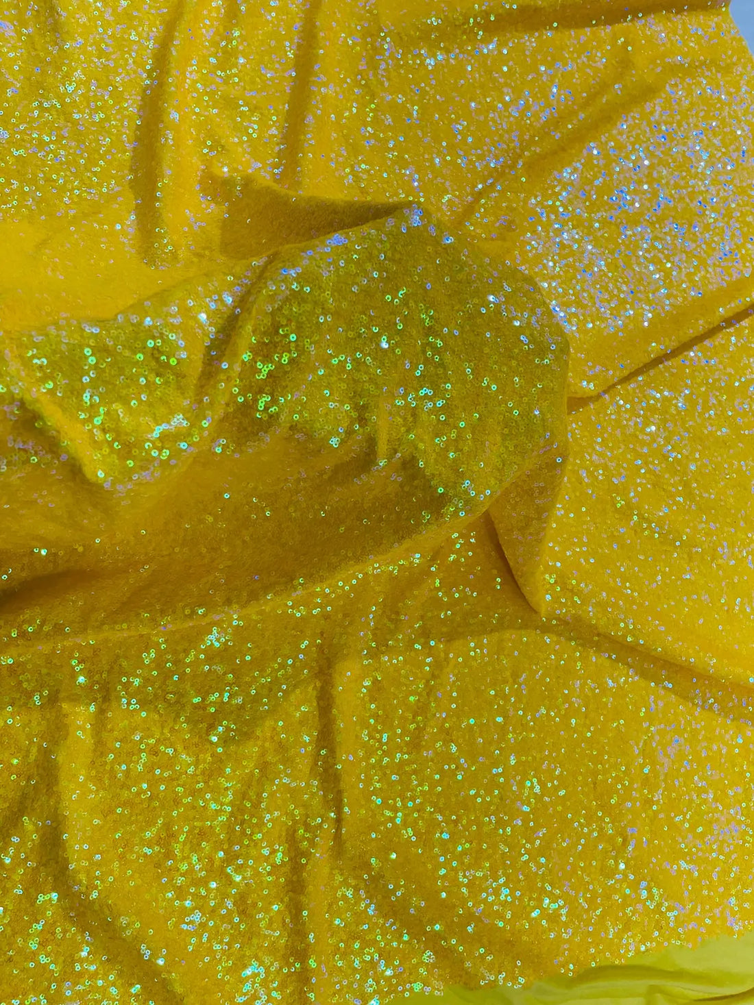 Milliskin Mini Glitz Sequins - Iridescent Yellow